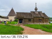 View of the Church of Saints George and Dmitry Solunsky in the Old Ladoga Fortress (2021 год). Редакционное фото, фотограф Михаил Аккуратoв / Фотобанк Лори