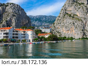 View of the city of Omis and the canyon Cetina (2015 год). Стоковое фото, фотограф Михаил Аккуратoв / Фотобанк Лори