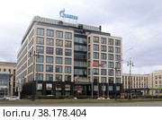 Санкт-Петербург. Офис компании ГАЗПРОМ на Московском проспекте (2021 год). Редакционное фото, фотограф EgleKa / Фотобанк Лори
