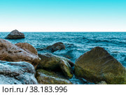 Large stones on the seashore in good weather. The concept of natural beauty. Стоковое фото, фотограф Ярославский Максим / Фотобанк Лори