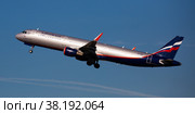 Aeroflot Airbus taking off at El Prat Airport (2020 год). Редакционное фото, фотограф Яков Филимонов / Фотобанк Лори
