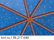Ceiling of the Royal Cathedral in Roskilde (Denmark) Стоковое фото, фотограф Елена  Попкова / Фотобанк Лори