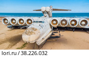 Ракетный корабль-экраноплан проекта 903 «Лунь». Окрестности Дербента, Дагестан. Аэросъемка. Стоковое фото, фотограф Сергей Цепек / Фотобанк Лори