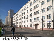 Москва, СВАО, микрорайон Марфино, улица Кашёнкин Луг, 2 строение 1. Индивидуальный проект. Год постройки 1941. Дом включен в Программу реновации, подлежит расселению и сносу (2022 год). Редакционное фото, фотограф Наталья Николаева / Фотобанк Лори