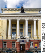 Здание Главпочтампта. Город Орёл (2022 год). Редакционное фото, фотограф Владимир Макеев / Фотобанк Лори