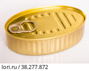 Bronze in can with ring pull, top view of packaging collection. Стоковое фото, фотограф Яков Филимонов / Фотобанк Лори