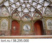 Дом Боруджерди в Кашане (Иран) (2022 год). Редакционное фото, фотограф Максим Гулячик / Фотобанк Лори
