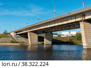 Опоры Ольгинского моста. Псков (2019 год). Редакционное фото, фотограф Александр Щепин / Фотобанк Лори