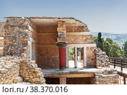 Руины Кносского дворца на Крите, Ираклион, Греция (2017 год). Стоковое фото, фотограф Наталья Волкова / Фотобанк Лори