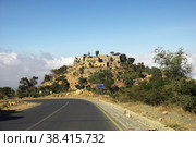 The road in Wadi Sara in mountains, Yemen (2013 год). Стоковое фото, фотограф Сергей Стрелков / Фотобанк Лори