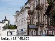 В Богоявленско-Анастасиином монастыре находится кафедральный собор Богоявления Анастасии. Вид на Богоявленский монастырь Святой Анастасии в Костроме, Россия (2018 год). Стоковое фото, фотограф Photojuli / Фотобанк Лори