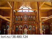 Православная церковь. Иконостас. Церковь внутри. Стоковое фото, фотограф Photojuli / Фотобанк Лори