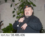 Александр Савин, российский певец, заслуженный артист России (2022 год). Редакционное фото, фотограф Малышев Андрей / Фотобанк Лори