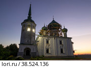 Старинная церковь Рождества Иоанна Предтечи (1695г.) ранним августовским утром. Старая Ладога. Ленинградская область, Россия (2022 год). Стоковое фото, фотограф Виктор Карасев / Фотобанк Лори