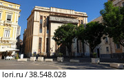 Casa Del Mutilato. Via Casa del Mutilato, 7. Piazza Vincenzo Bellini. Провинция Катания. Сицилия. Италия (2022 год). Редакционное фото, фотограф lana1501 / Фотобанк Лори