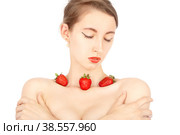 girl with strawberry. Стоковое фото, фотограф Lekcej / Фотобанк Лори