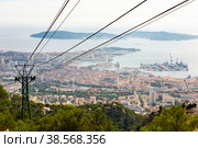 Toulon city and coastline from Faron mountain. Стоковое фото, фотограф Яков Филимонов / Фотобанк Лори