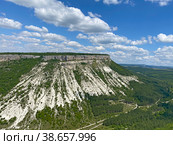 Балка Биюк-Ашлама-Дере, Бахчисарай, Крым (2022 год). Стоковое фото, фотограф Мария Кылосова / Фотобанк Лори