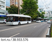 Улица Киевская города Симферополя. Крым (2022 год). Редакционное фото, фотограф Макаров Алексей / Фотобанк Лори