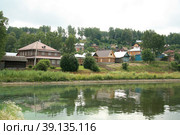 Архитектура Плеса, вид с Волги (2011 год). Стоковое фото, фотограф Татьяна Цибушок / Фотобанк Лори