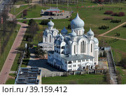 Санкт-Петербург. Храм Рождества Христова в Бестужевском саду. Вид сверху. (2021 год). Редакционное фото, фотограф Александр Тарасенков / Фотобанк Лори