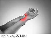 Pain in the joints of the hands, carpal tunnel syndrome, care of male hands. Стоковое фото, фотограф Станислав Тарко / Фотобанк Лори
