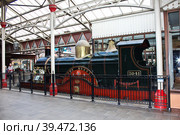 Windsor, UK - 29 Jul 2013: The train on the railway station, England. Редакционное фото, фотограф Сергей Стрелков / Фотобанк Лори