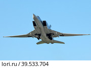 Стратегический бомбардировщик Ту-22М3 ВКС России (2018 год). Редакционное фото, фотограф Александр Тарасенков / Фотобанк Лори