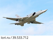 Стратегический бомбардировщик Ту-22М3 ВКС России (2019 год). Редакционное фото, фотограф Александр Тарасенков / Фотобанк Лори
