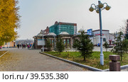 Urban landscape with views of streets and people (2010 год). Редакционное фото, фотограф Виктория Кольцова / Фотобанк Лори