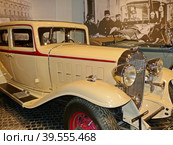 Автомобиль "Buick 32-90 5-passenger Sedan", 1930 г., 8-цилиндровый, 113 л.с., США. Стать прототипом первого советского автомобиля представительского класса «Красный Путиловец» Л-1. Музей автомобильной техники. Верхняя Пышма, Россия, сентябрь 2020. Редакционное фото, фотограф Сергей Елизарьев / Фотобанк Лори