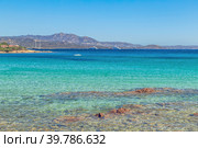 Beach in Costa Smeralda (2017 год). Стоковое фото, фотограф Татьяна  Бральнина / Фотобанк Лори