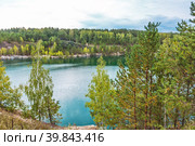 Осенний пейзаж с озером. Абрашино, Новосибирская область России. Стоковое фото, фотограф Евгений Мухортов / Фотобанк Лори