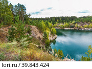 Осенний пейзаж с озером. Абрашино, Новосибирская область России. Стоковое фото, фотограф Евгений Мухортов / Фотобанк Лори