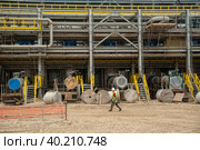 «ЗапСибНефтехим» — один из крупнейших нефтегазохимических комплексов в мире, лидер по выпуску базовых полимеров в России. Стоковое фото, фотограф Сергей Буторин / Фотобанк Лори