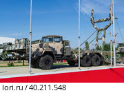 Каменск-Шахтинский, Ростовская область, Россия.Тяжёлый механизированный мост ТММ-3 для строительства переправ через реки и овраги, военная инженерная техника. (2021 год). Редакционное фото, фотограф Андрей Цыганков / Фотобанк Лори