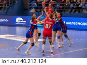 Гандбольный матч предварительного этапа Olimpbet Суперлиги 2022/23 между женскими командами ЦСКА (Москва. Россия) и «Астраханочка» (Астрахань. Россия). Стадион «Динамо» (2023 год). Редакционное фото, фотограф Pukhov K / Фотобанк Лори