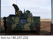 Волгоградская область, Городищенский район, Россия. Боевая машина десанта БМД-4М проходит ремонт и плановое техническое обслуживание. (2019 год). Редакционное фото, фотограф Андрей Цыганков / Фотобанк Лори