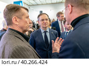 Помощник Президента Российской Федерации Владимир Мединский, российский предприниматель Виктор Бут. Редакционное фото, фотограф Андрей Дегтярёв / Фотобанк Лори