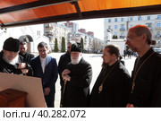 Митрополит Павел с визитом в Балашихе (2023 год). Редакционное фото, фотограф Дмитрий Неумоин / Фотобанк Лори
