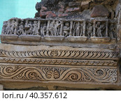 Парк Qutub Minar в Дели (Индия) (2023 год). Редакционное фото, фотограф Максим Гулячик / Фотобанк Лори