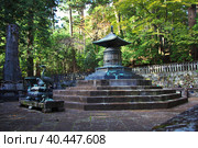 Tosho-gu temple at autumn, Nikko, Japan (2013 год). Стоковое фото, фотограф Сергей Стрелков / Фотобанк Лори