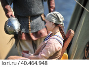 ST. PETERSBURG, RUSSIA - MAY 27, 2010: Early Medieval Festival  `Legends of the Norwegian Vikings` People are dressed in medieval clothes. Стоковое фото, фотограф Анна Кривицкая / Фотобанк Лори