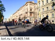 Велогонка La Strada Race. Участники во время заезда. (2023 год). Редакционное фото, фотограф Евгений Кашпирев / Фотобанк Лори