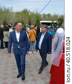 Аким города Аксу Дюсимбинов Нурлан Шайхслямович на празднике День единства народа Казахстана (2022 год). Редакционное фото, фотограф Владимир Абакумов / Фотобанк Лори