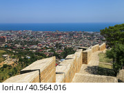 Вид на город Дербент (Дагестан) из Дербентской крепости (2021 год). Стоковое фото, фотограф Римма Тельнова / Фотобанк Лори