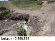 Горячий сероводородный источник на отроге горы Машук, г.Пятигорск (2023 год). Стоковое фото, фотограф Светлана Ясинская / Фотобанк Лори