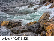 Stones and water surf. Стоковое фото, фотограф Анна Кривицкая / Фотобанк Лори