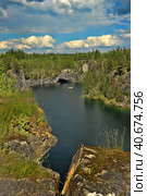 Famous beautiful marble quarry Ruskeala. Стоковое фото, фотограф Анна Кривицкая / Фотобанк Лори