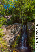 Waterfall of "Tears" in the Vorontsovsky Park. Стоковое фото, фотограф Анна Кривицкая / Фотобанк Лори